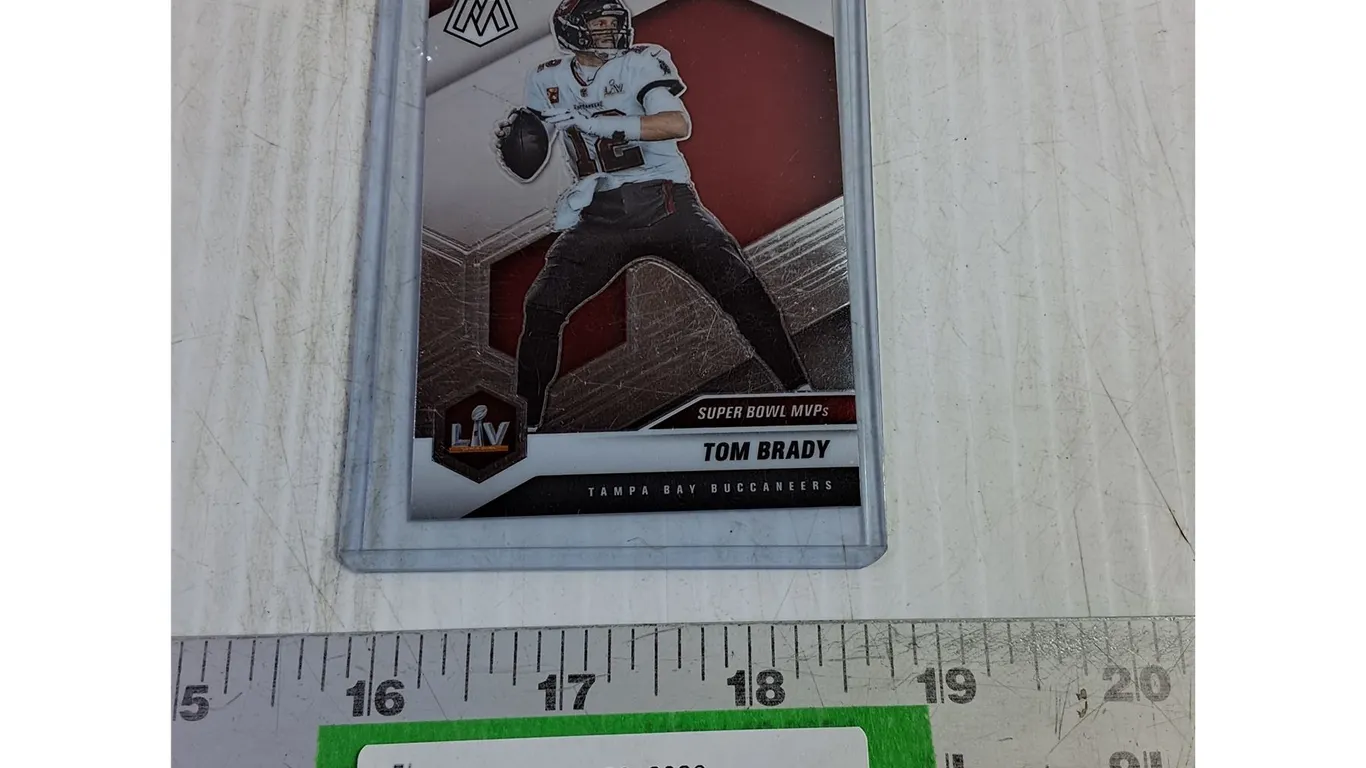 Tom Brady Super Bowl Card Silver Insert - Cannot Authenticate