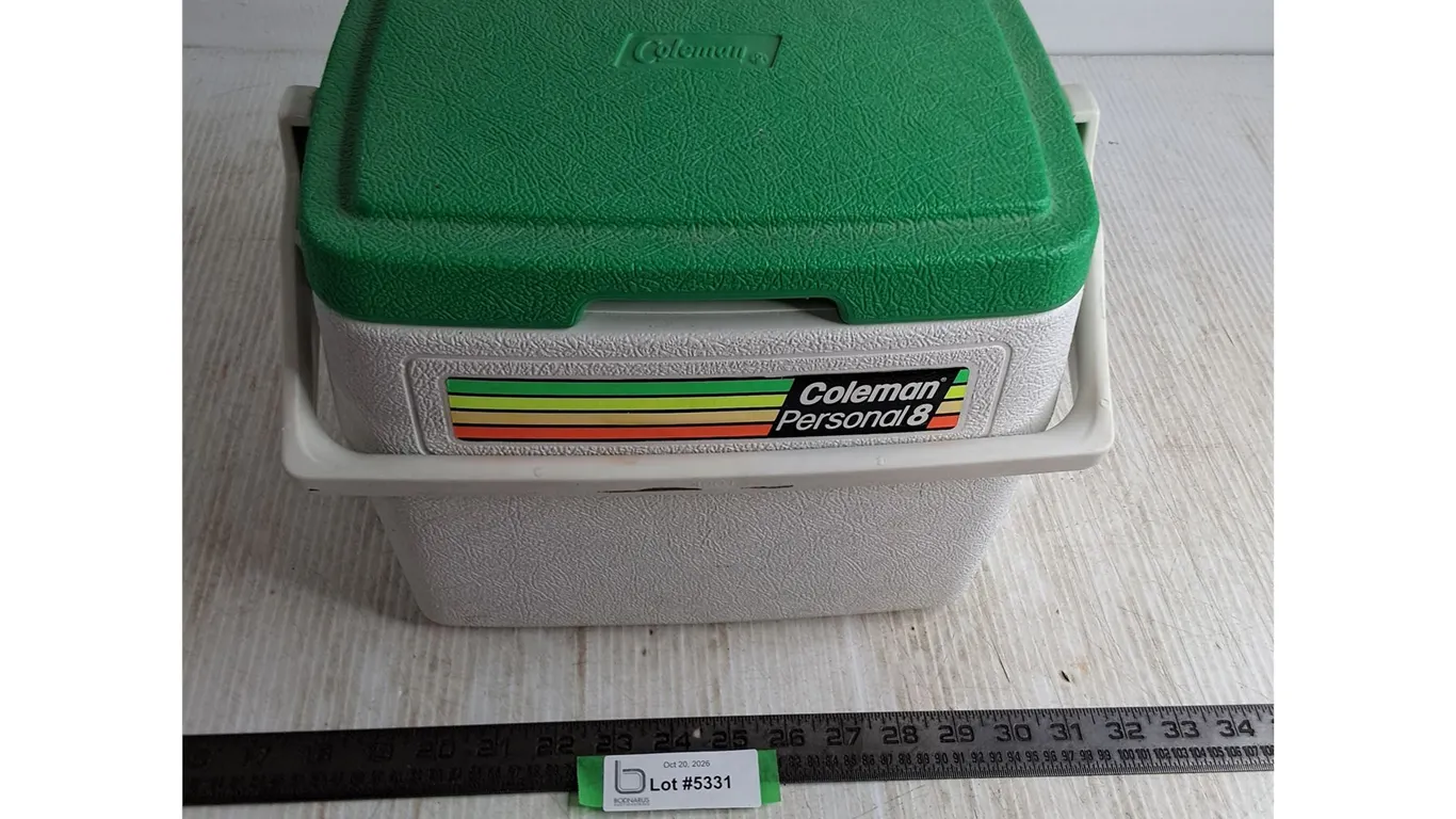 Coleman "Personal 8" Insulated Cooler - 12x10x10", Pickup Preferred