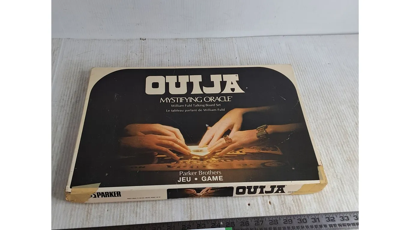 Vintage Parker Brothers Ouija Board Set