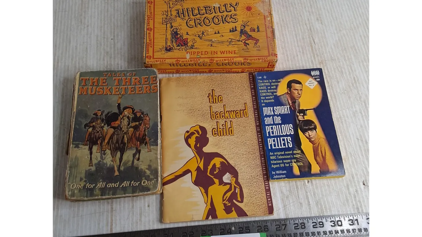 (3) Vintage Books, "Hillbilly Crooks" Cigar Box