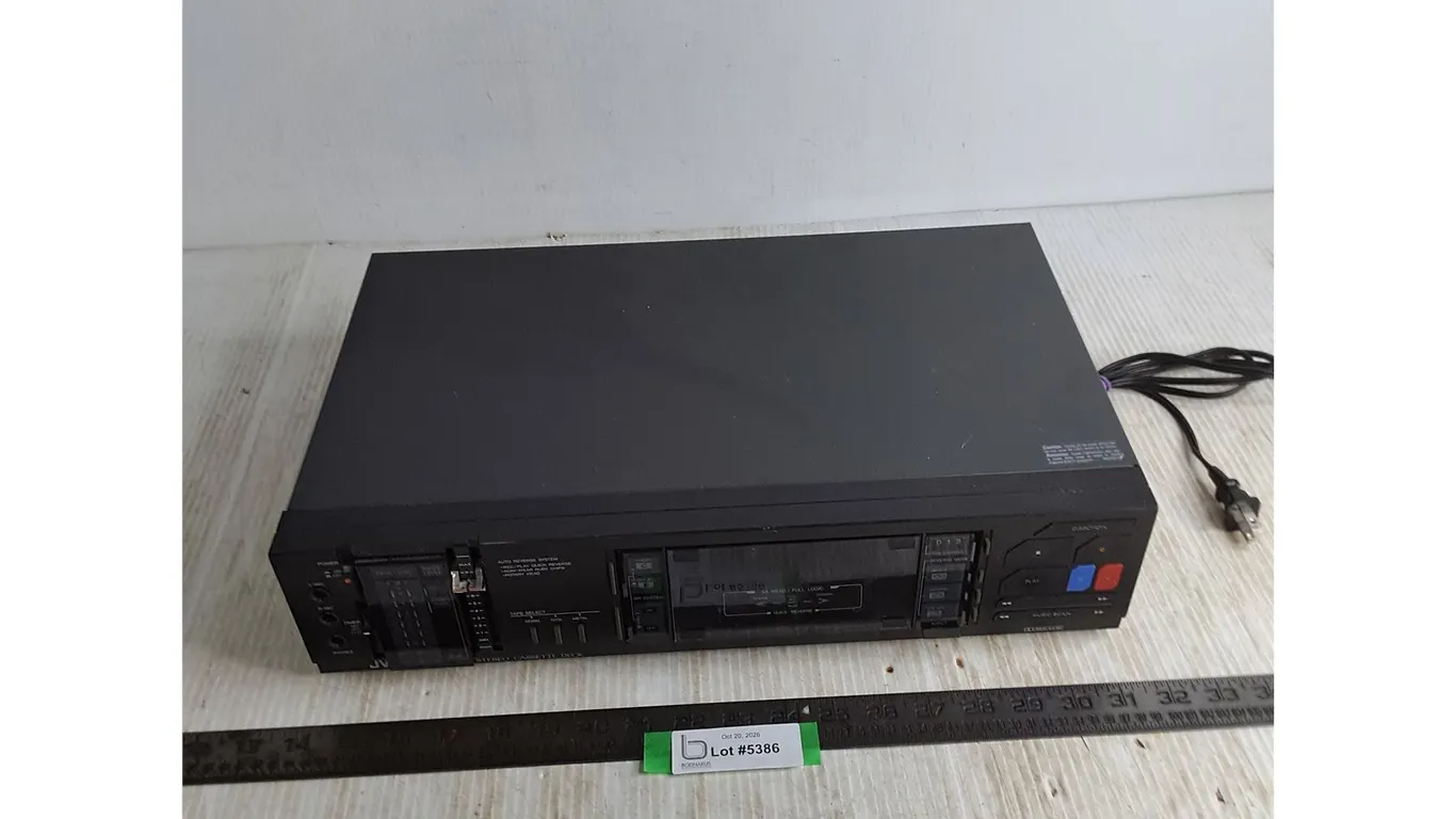 JVC Stereo Cassette Deck - Powers On - 17x11x4"