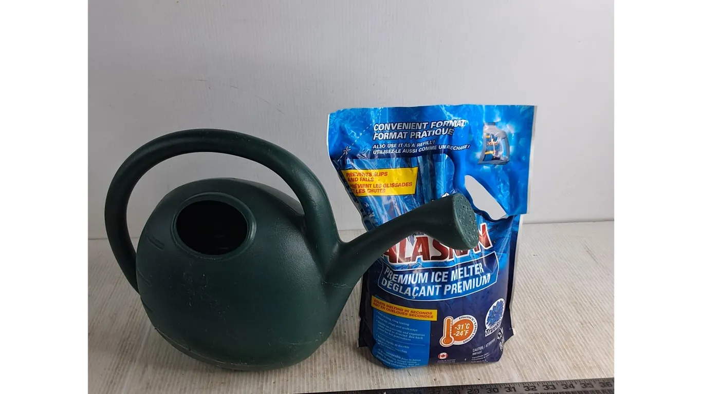 Sealed 4.5 kg Bag of Alaskan Ice Melt, Plastic Watering Can
