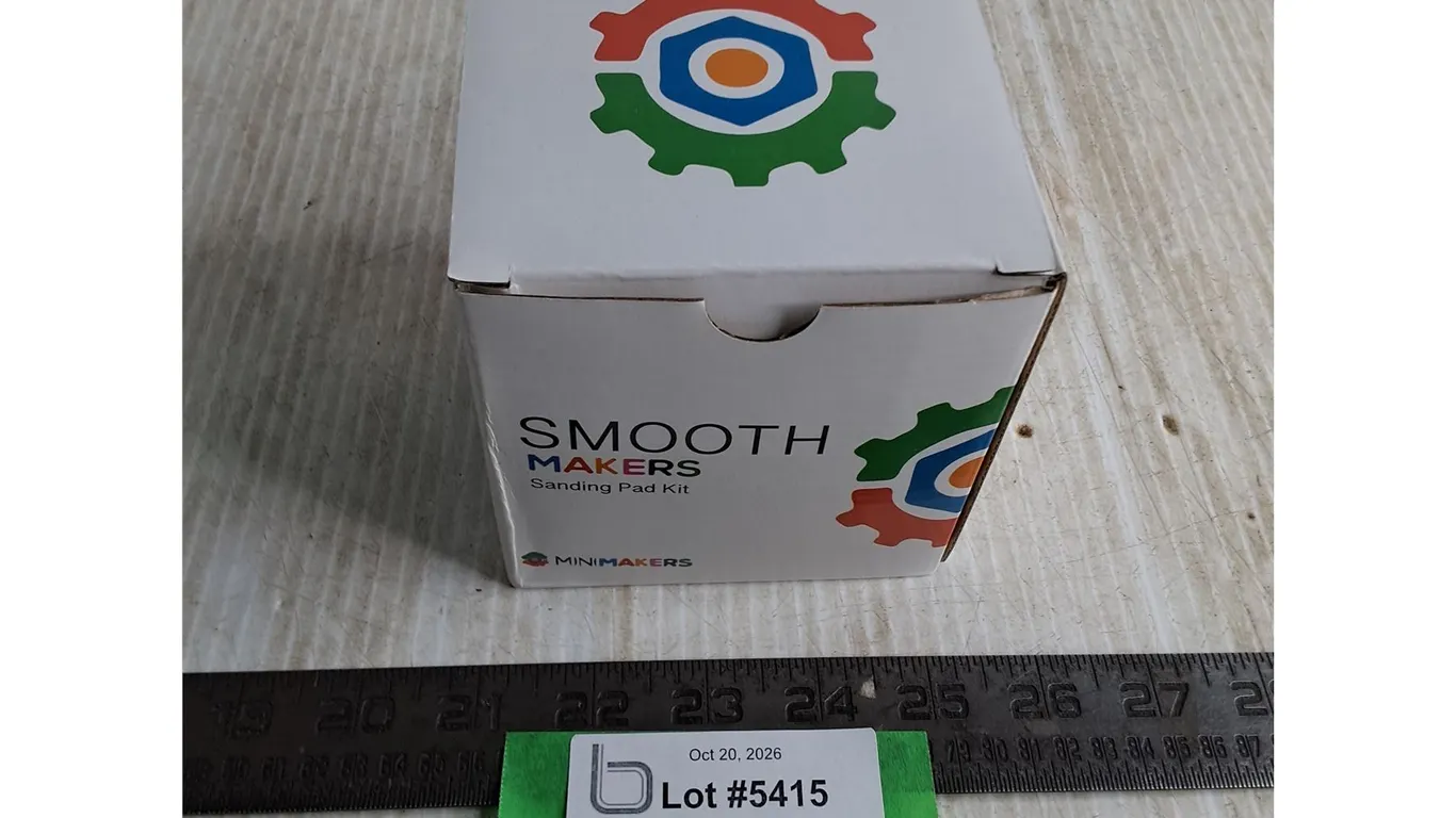 New MiniMakers Sanding Pad Kit