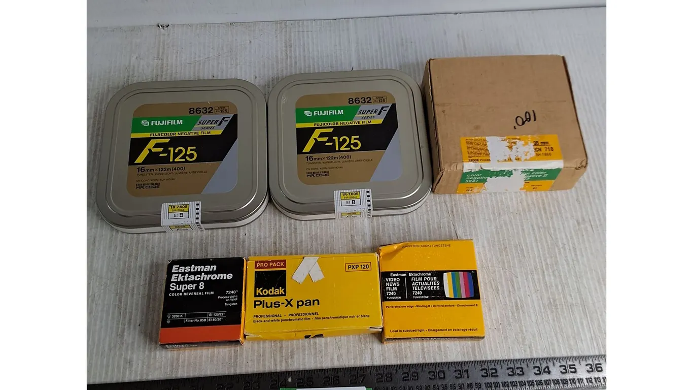 (6) NOS Kodak & Fujifilm Film