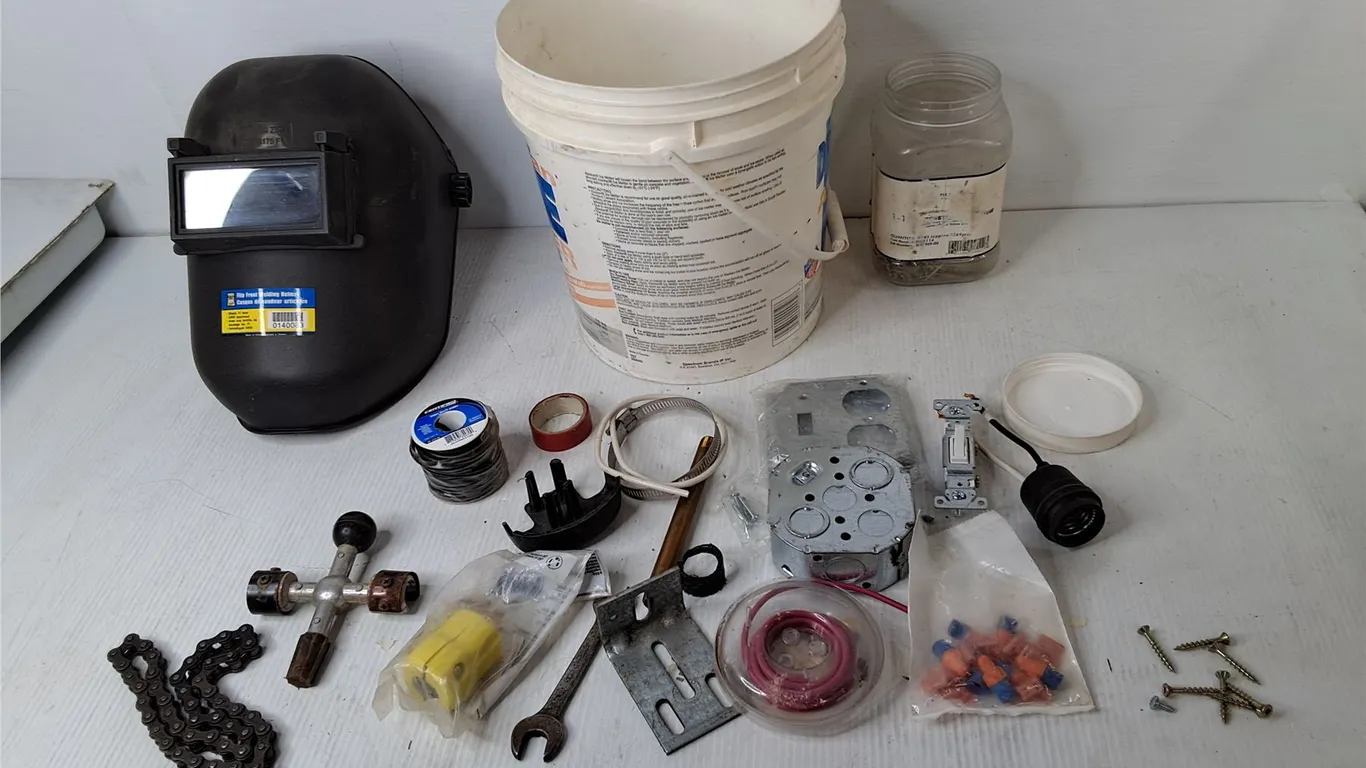 Power Fist Welding Helmet, 1.25" Screws, Primary Wire, Misc., Pickup Preferred