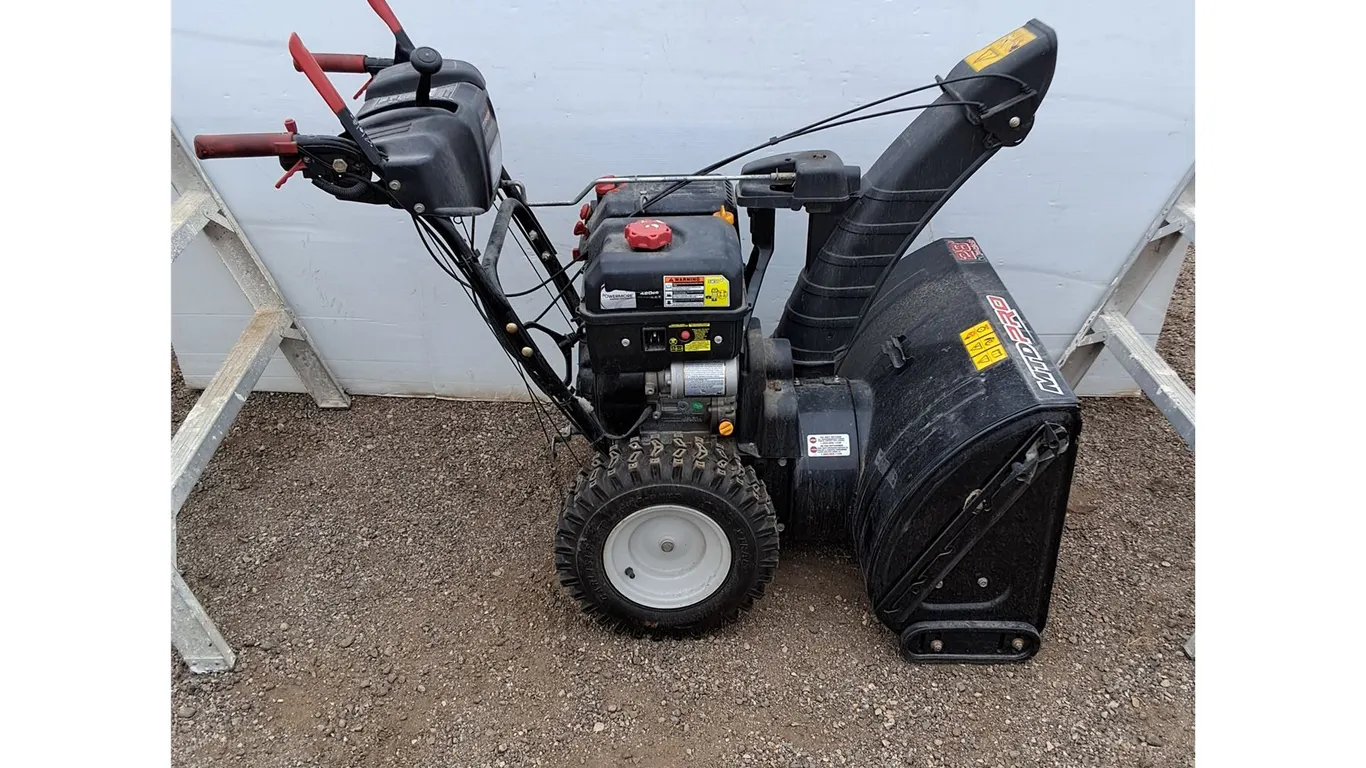**MTD-Pro Snowblower (Starts), Pickup Only