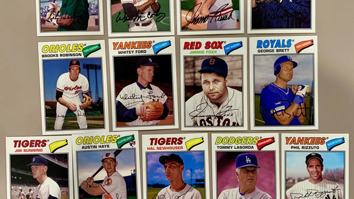 (13) MLB Baseball - Legends Re-Issues Inserts Cards NRMINT - MINT Authentic