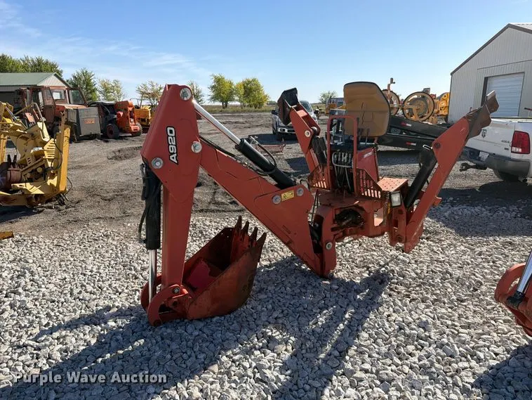 2015 Ditch Witch A920 backhoe attachment