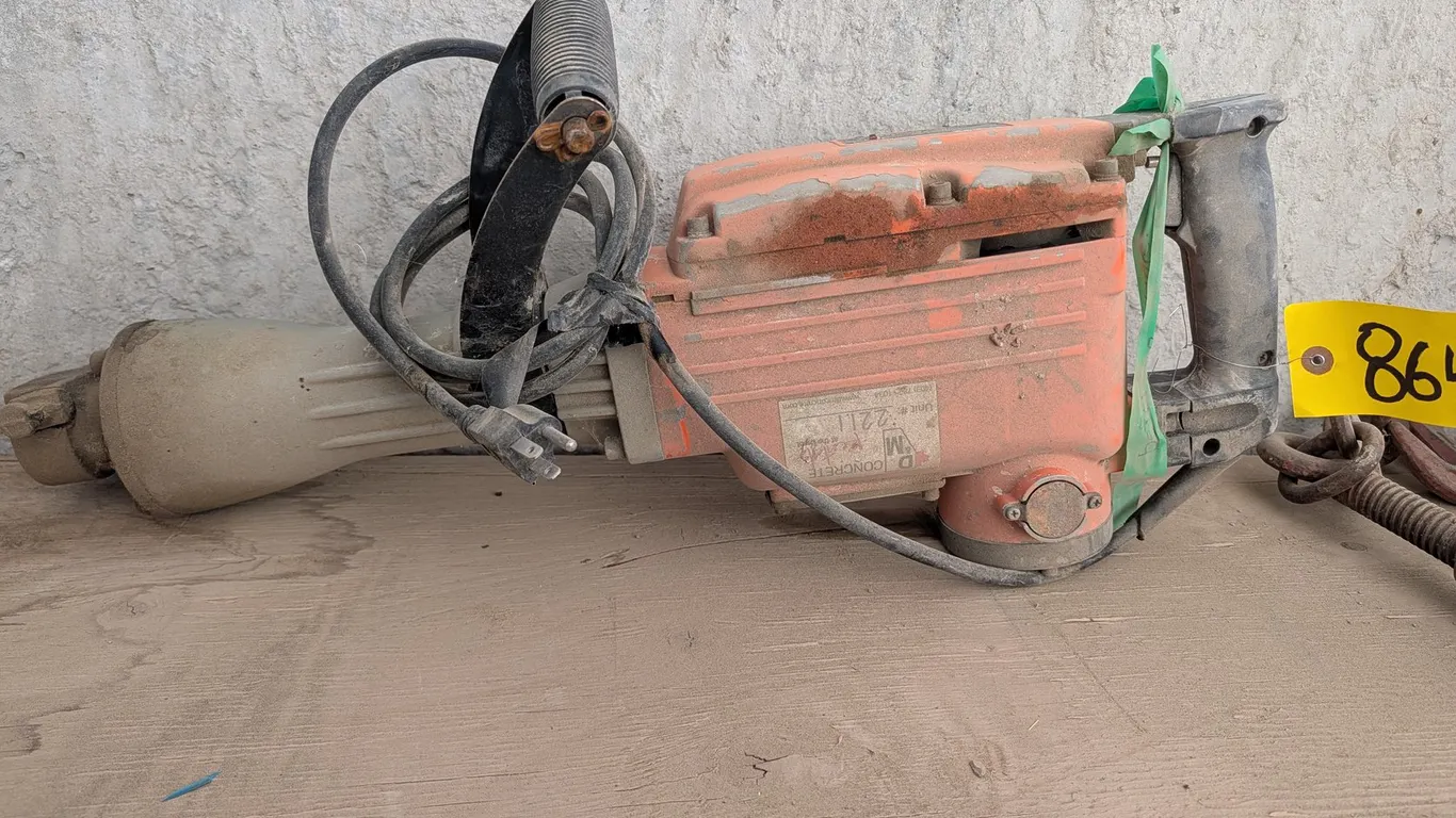 *OFFSITE* ZIG-ST-65 Elec. Demolition Hammer - Located at D&M Concrete West Of Lacombe