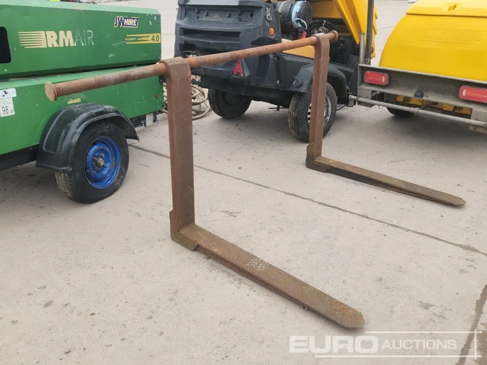 Pallet Forks to suit Backhoe Loader