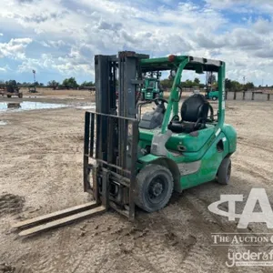 2008 Komatsu FG25T-16 