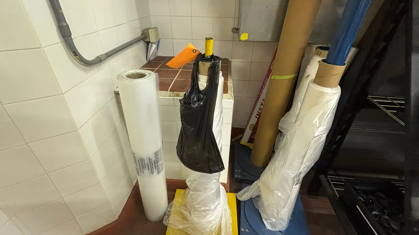 (6) Spools of Lightweight Plastic