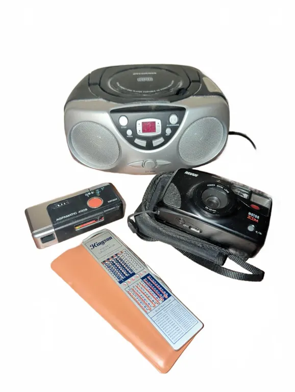 Vintage Gadget Pack