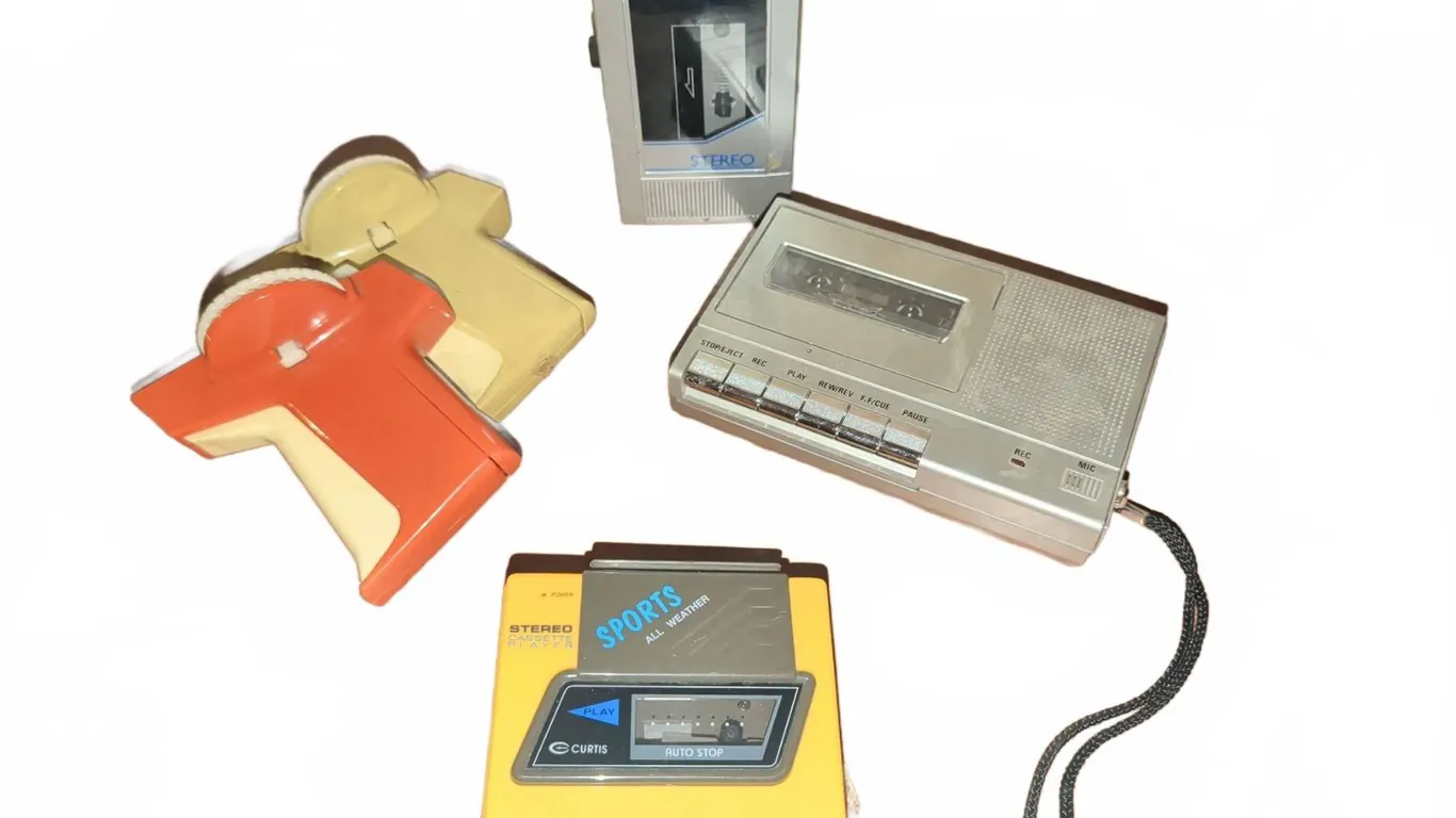 Vintage Gadget Pack #2 With Sanyo, Curtis, Cassette Players, Tape Dispensers, Accessories