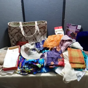 Mens & Ladies Accessories