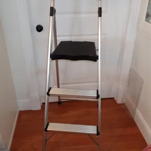 Tricam Folding Step Stool