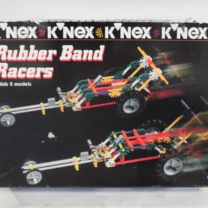 VINTAGE K'NEX RUBBER BAND RACERS SET