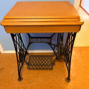 Singer Sewing Machine Table