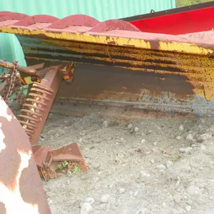 Right Hand 12' Funnel Plow