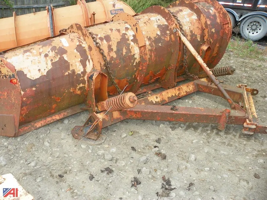 Right Hand 11' Funnel Plow