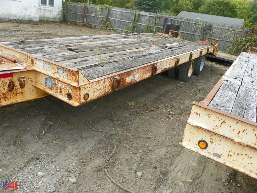 2002 Evaco Trailer with Ramps