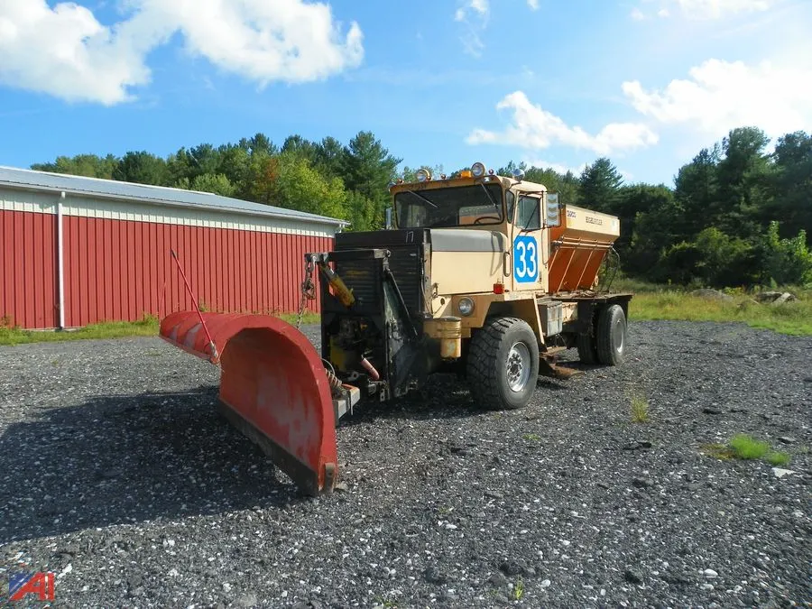 1979 FWD Truck with Plow and Sander