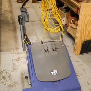 Windsor Wave Commercial Vacuum