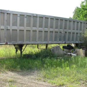 1994 J&J  Pusher Trash Trailer