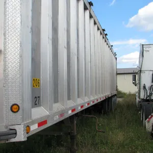 2015 Travis  Live Bottom Trash Trailer