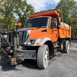 2007 International SA525 Dump Truck