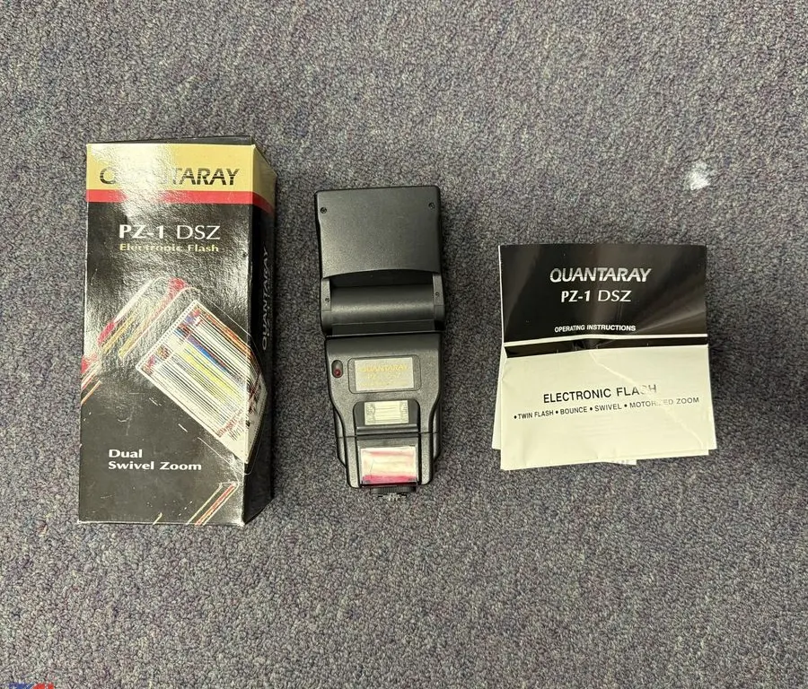 Quantaray PZ-1 DSZ Camera Flash, New