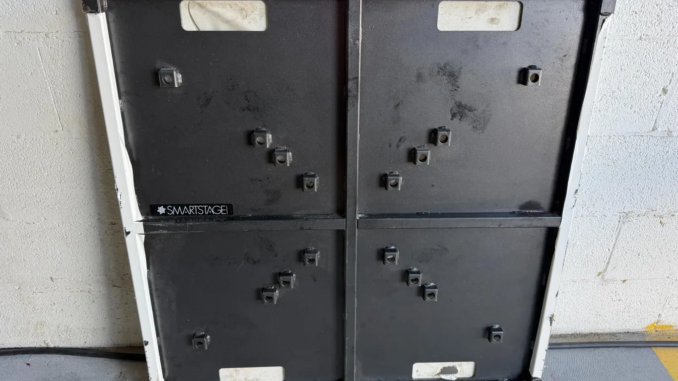 SMARTSTAGE MULTI-NODE SYSTEM BASE PLATES