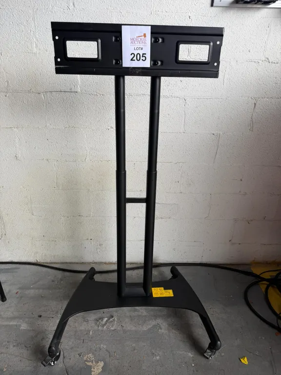 ROLLING ADJUSTABLE MOBILE TV CART/STAND