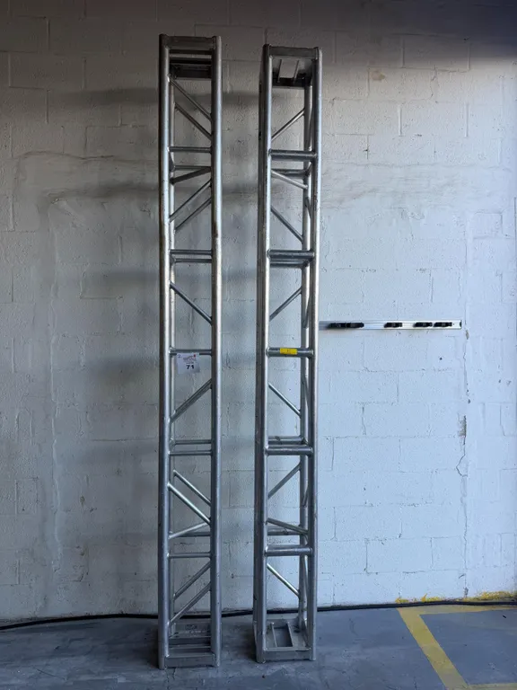 ALUMINUM SQUARE TRUSS SEGMENTS
