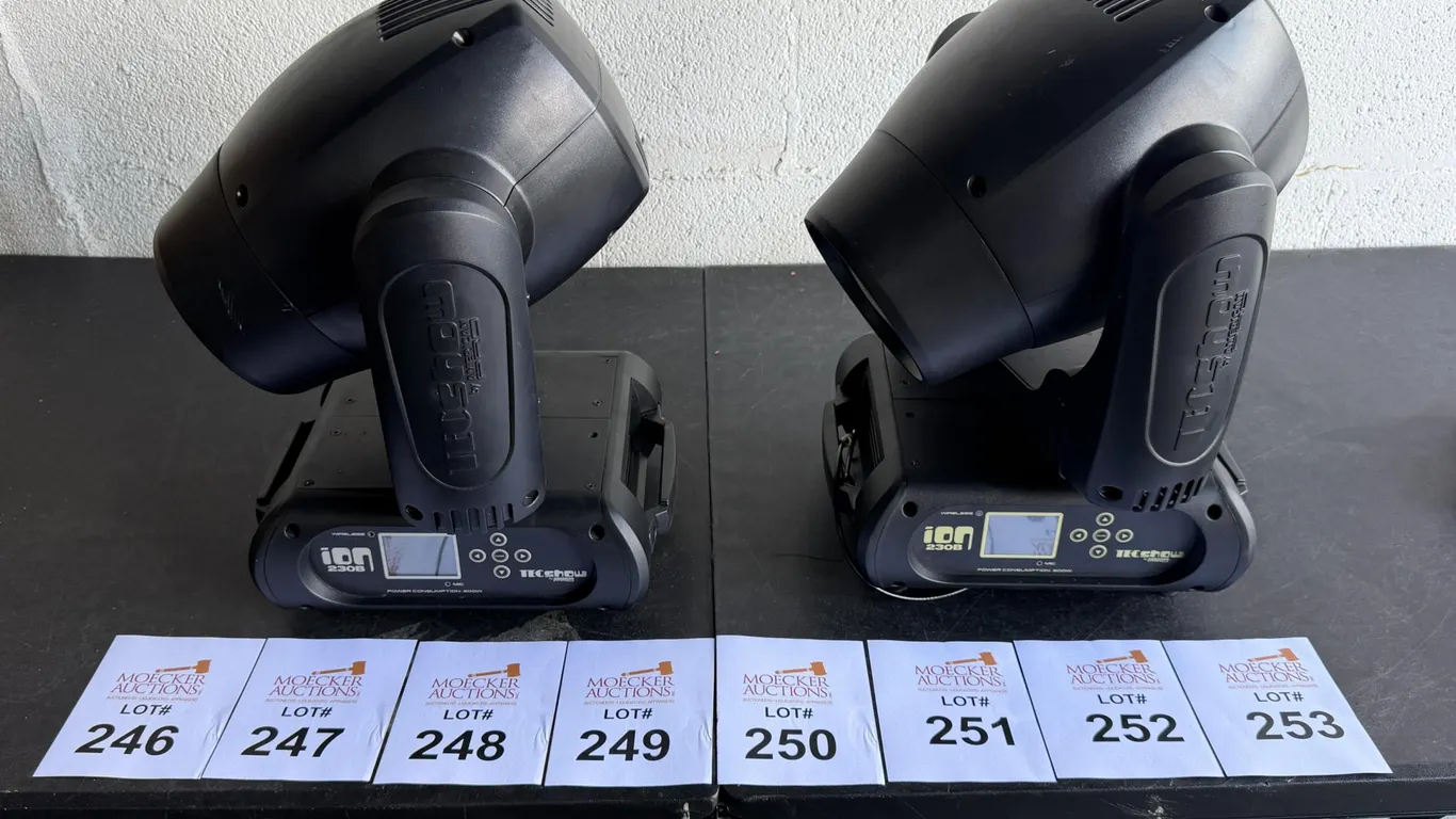 TECSHOW ION 230B PROFESSIONAL COMPACT BEAM