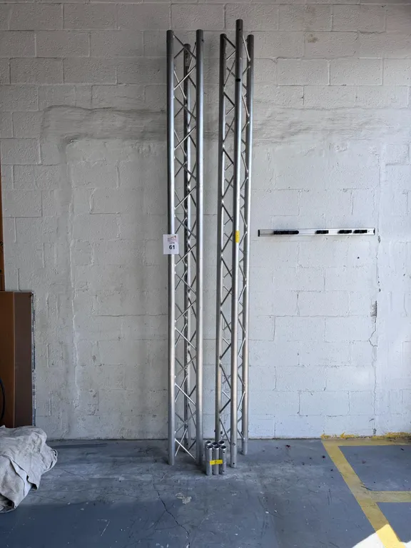 ALUMINUM TRIANGLE TRUSS SEGMENTS