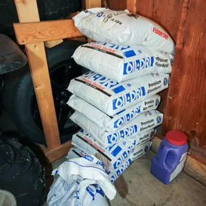 Lot of 8: Oil-Dri Premium Floor Absorbent, 25 lb Bags (7 Full + 1 Partial)