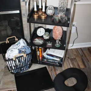 Shelving & Home Décor
