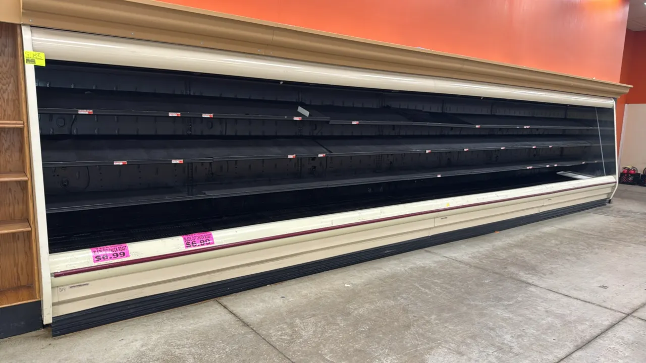 2008 Hillphoenix OHMH12 4-deck open meat display cases. Features multi-tier adjustable shelving, lower wire display racks, and canopy lighting. Dimens