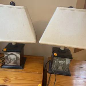 Set of (2) Vintage Table Lamps