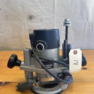 Porter cable model 690LR heavy duty router. With
