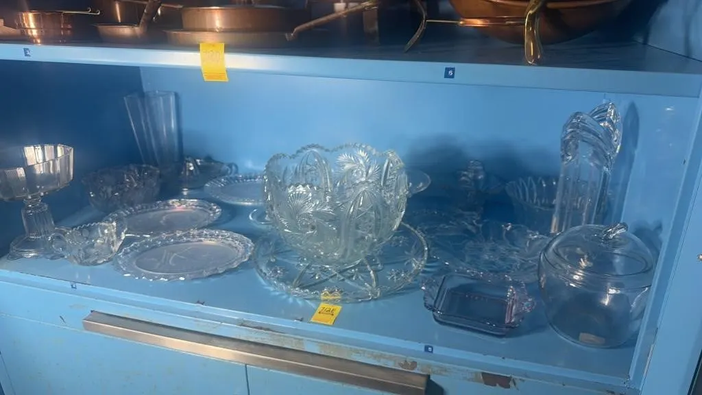 VINTAGE GLASSWARE