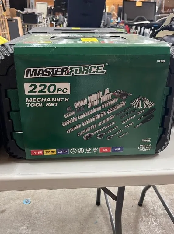 Masterforce 220-Piece Mechanic's Tool Set
