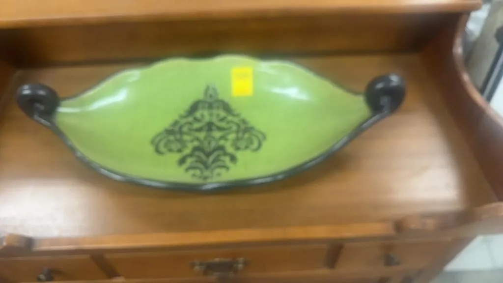 DECORATIVE BOWL