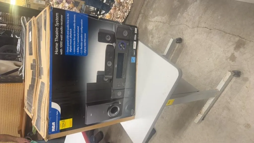 HOME THEATER SYSTEM