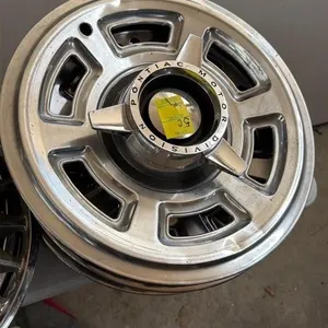 Vintage 1965 Pontiac  GTO Hubcap Collection (3)