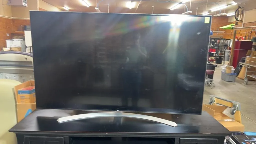 TV