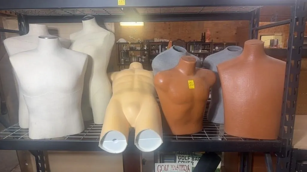 MANNEQUINNS