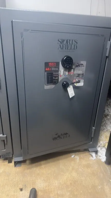 SPORTS AFIELD ACADIA GUN SAFE