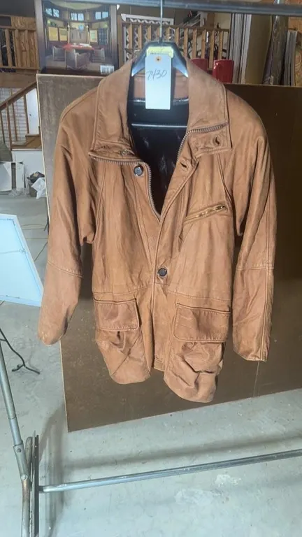 SUEDE COAT WITH ZIPOUT FUR LINER